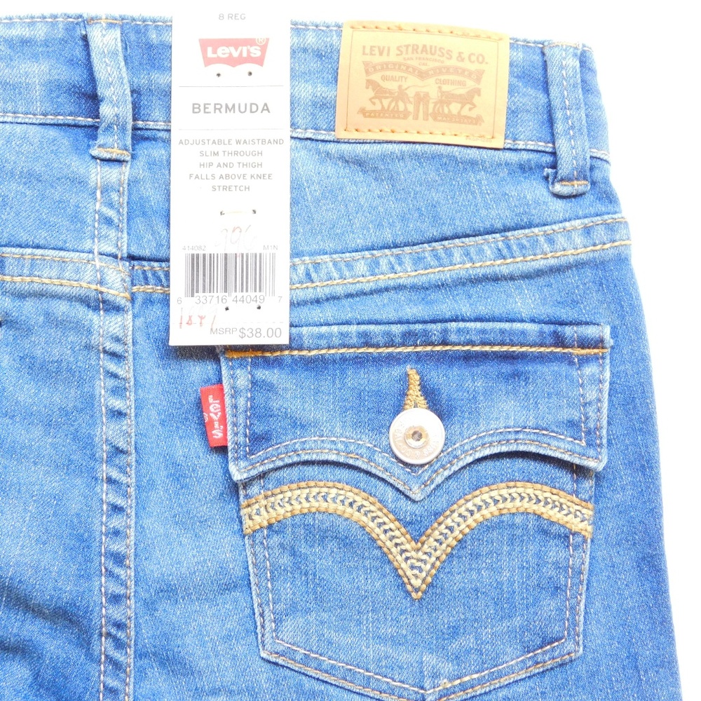 Levi's Girls Distressed Denim Bermuda Jean Shorts Cuffed 8 10 12 NWT - Picture 6 of 7